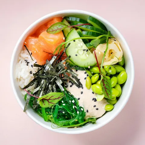 Poke saumon