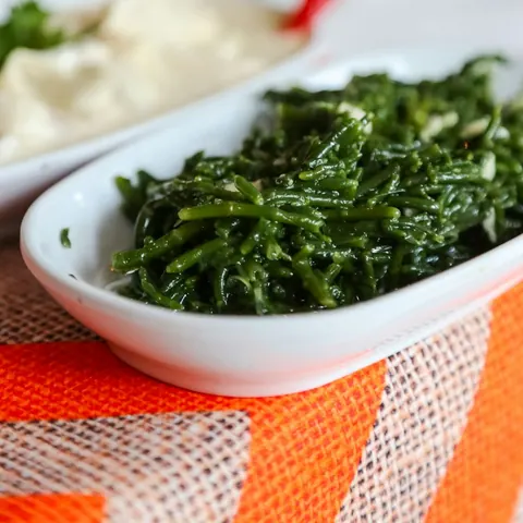 Salade wakamé